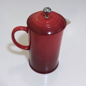 Le Creuset French Coffee Press Stoneware Like new Red